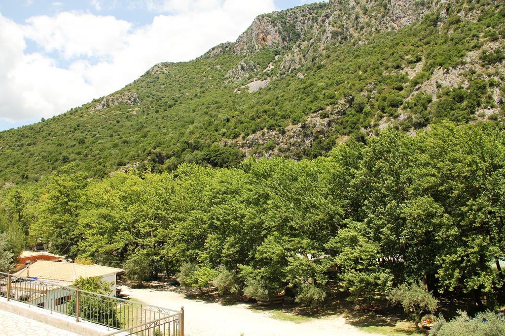 Piges Hotel Глики Экстерьер фото